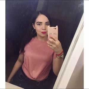 Meet your Posher, Yahaira